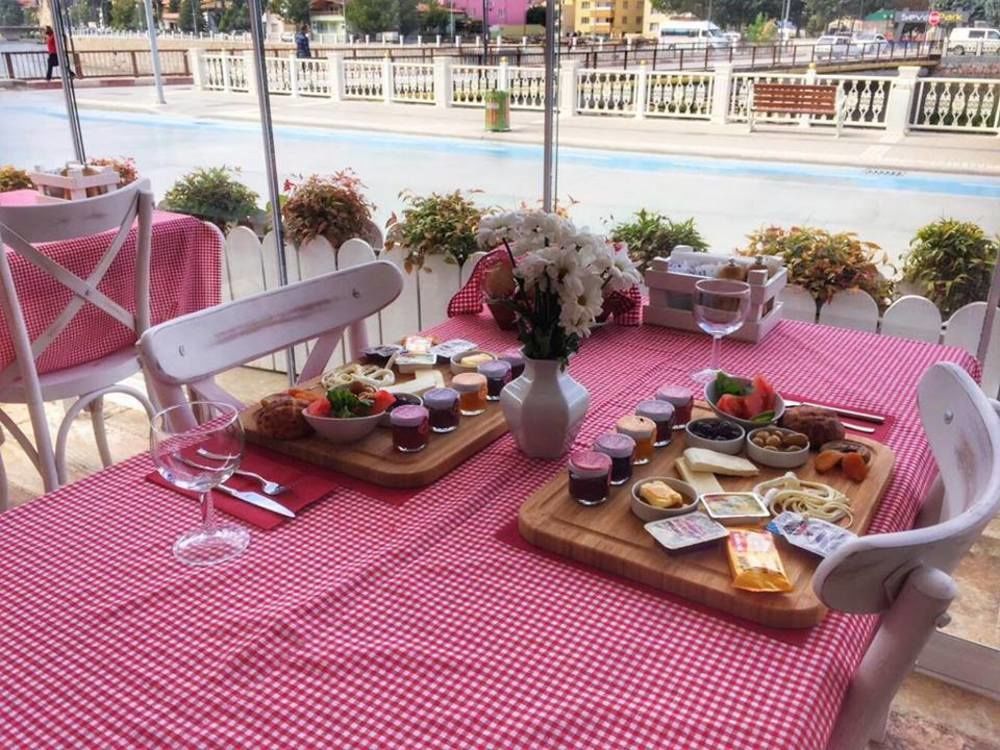 Hatunca Otel & Restaurant Amasya Zewnętrze zdjęcie